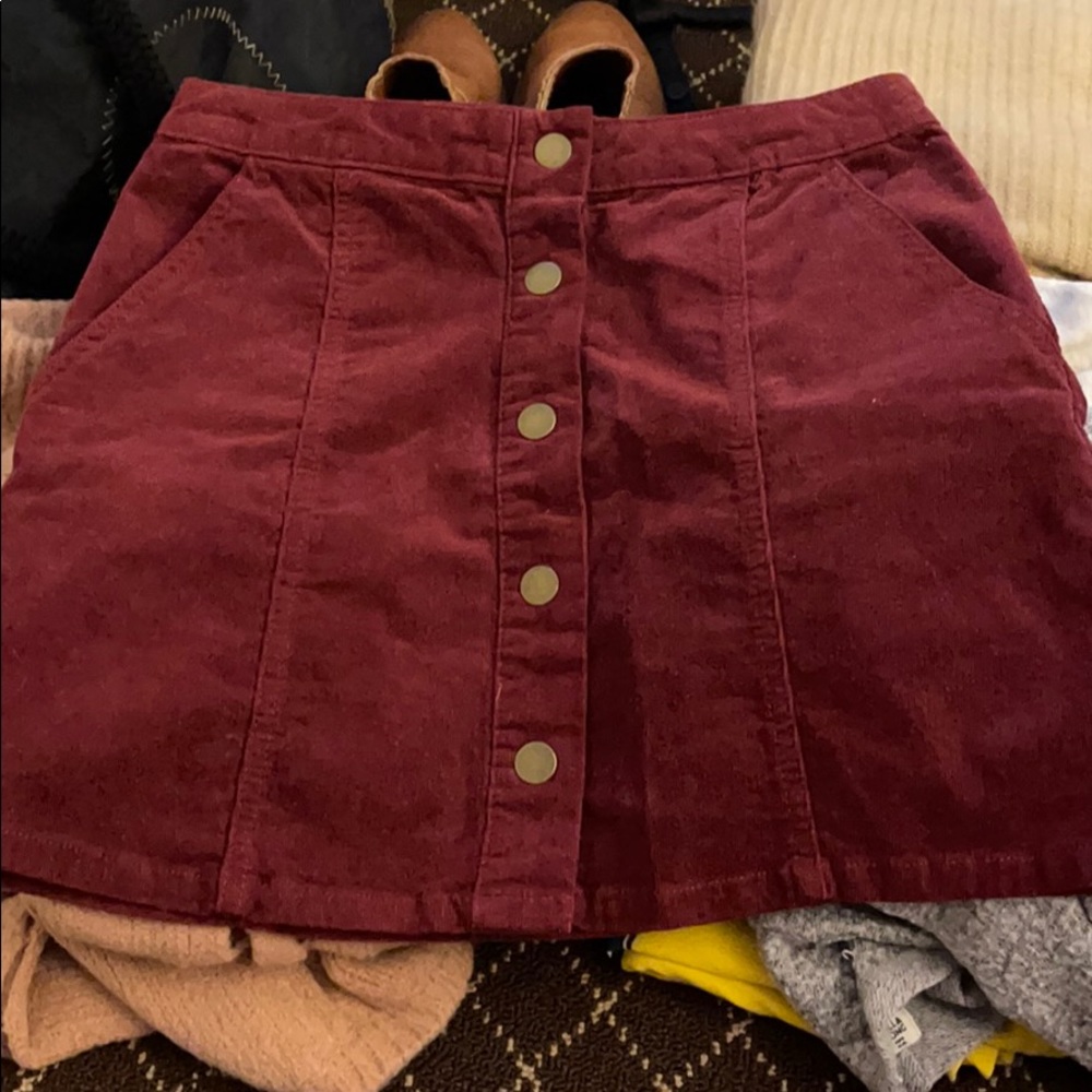 burgundy altar’d state velvet skirt